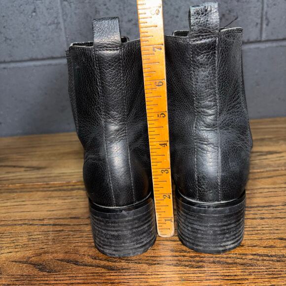 Rockport Women’s 7.5 Black Leather Chelsea Ankle Boots Low Heel - Picture 4 of 6